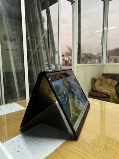 Lenovo thinkpad 360yoga i5 8th generation (touch screen)