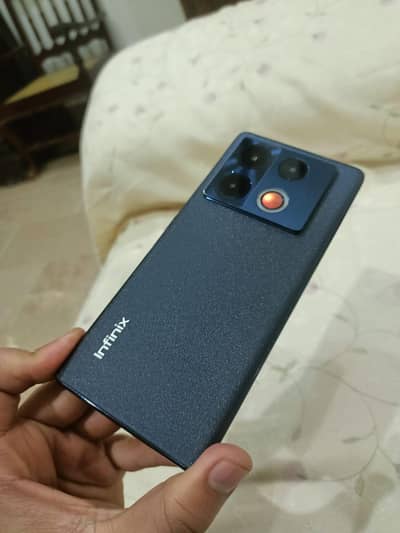 Infinix Note 40 pro