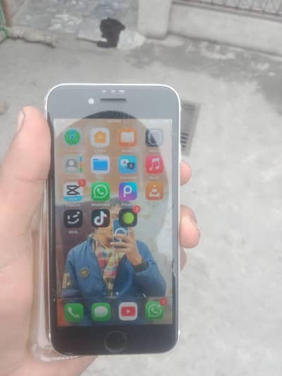 iPhone 8 plus Hai par is ma iPhone 11 K camera Hai non PTA Hai