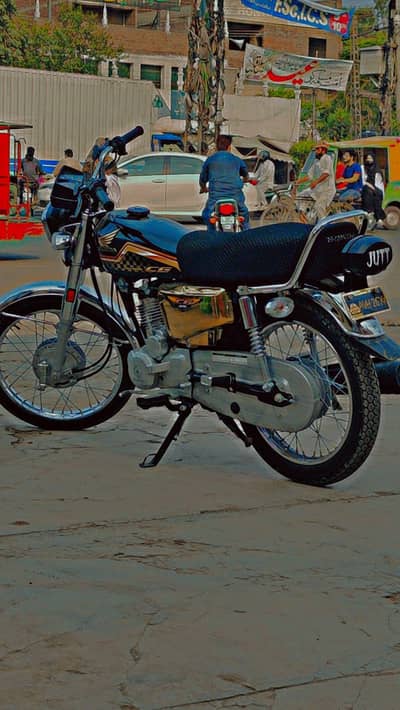 Honda 125 Gold edition