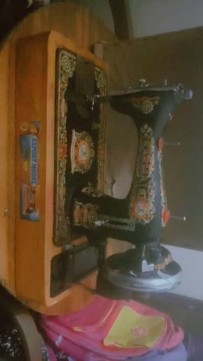 Swing machine just like new with all accessories