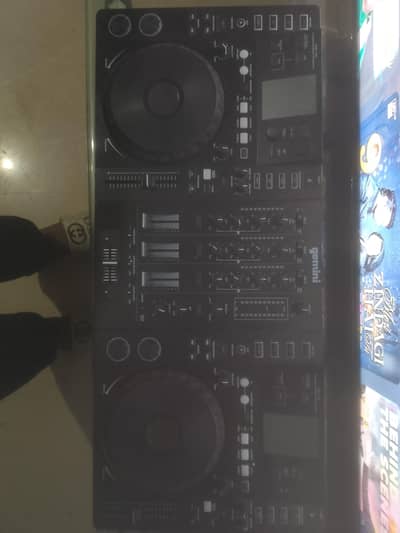 Gemini CDMP 7000 DJ controller