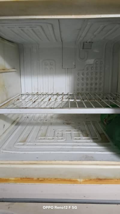 dawlance refrigerator