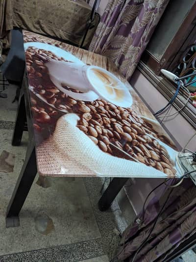 Dinning Table | Good Condition