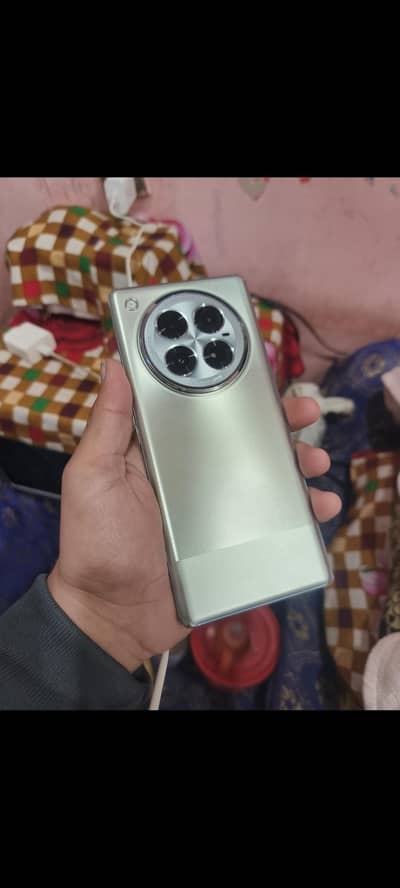 Zero 40 5G 12+12/256 5G 0308/49000/22