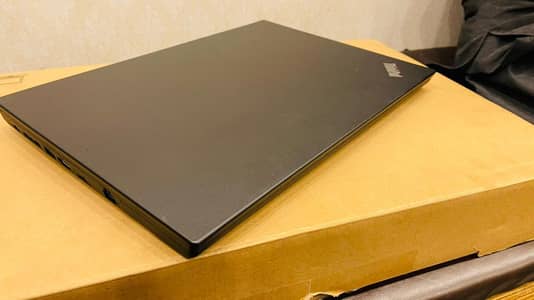 Lenovo (i5/6th)(08/256) T470s.