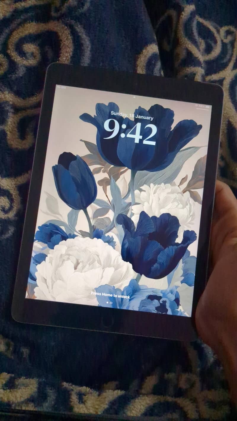 iPad 6th generation 4