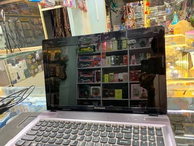 Lenovo IdeaPad Y570 i5 2nd gen