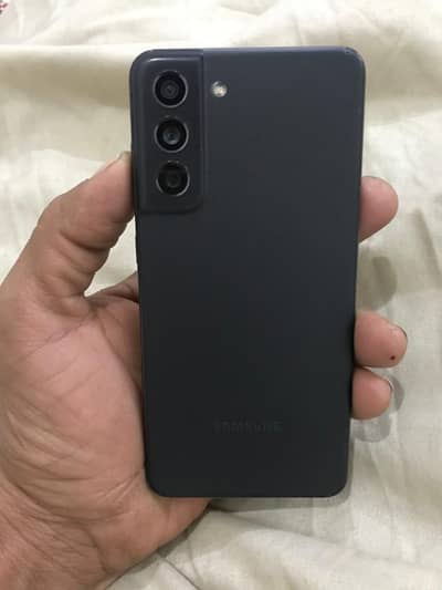 samsung s21 fe 5G 8 128gb sale exchange 03013758993