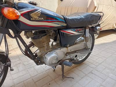 honda cg 125 karachi 2015 model geniune