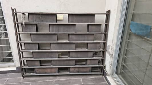 3 Beautiful Iron Frames/Shades for Outdoor Use