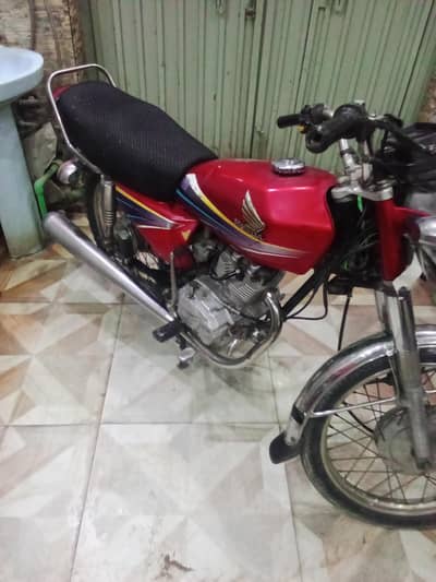 honda 125 2010 model original condition ha engine head pack ha first