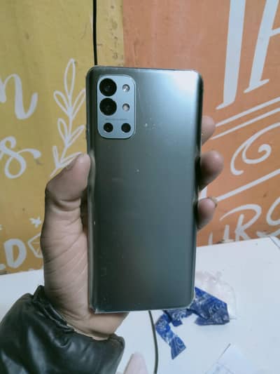 One plus 9r 16 256 gb PTA