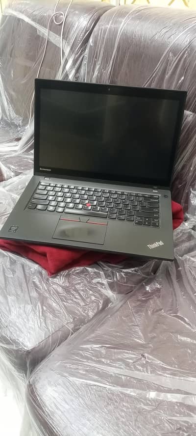 Lenovo slim laptop i5 5th 8/256 fast ssd  3/4hr batter all ok total
