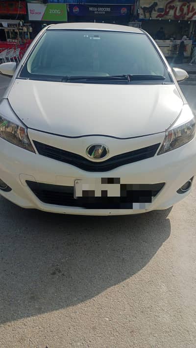 Toyota Vitz 2013 / 2016 Registered