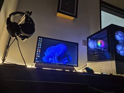 HIGH END GAMING PC + FULL SETUP