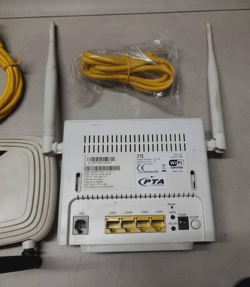 TP- Link Router 1