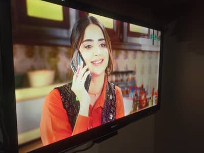 Sharp aquas original Japan 48 inch led tv