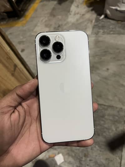 iPhone 14 Pro Max factory unlock