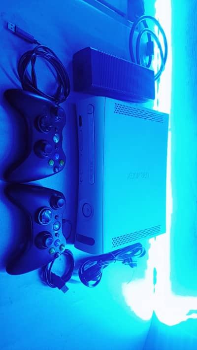 Xbox 360 jtag with 220 games