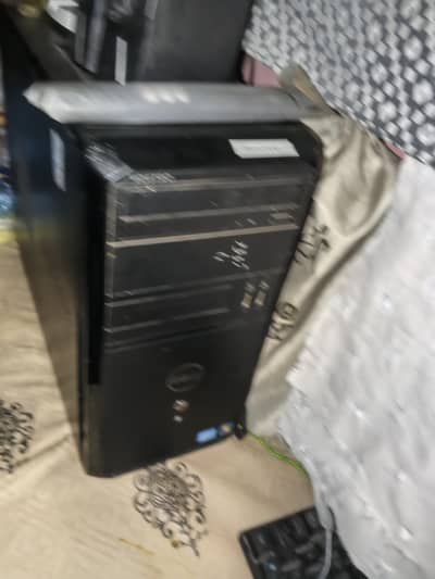 Dell Desktop 8/256 SSD Nvidia 1 GB card