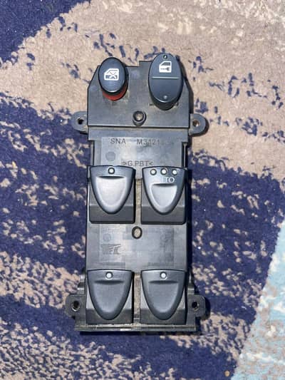 power window button (Honda Civic Reborn)