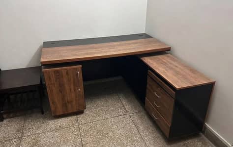 Executive L-Shaped Office Table with Drawers, Cabinet & Keyboard Tray