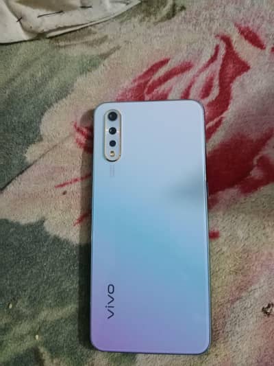Vivo s1