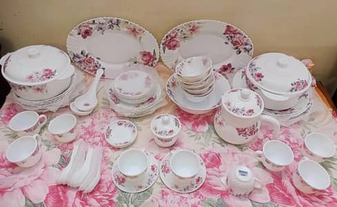 72-Pc Dinner set