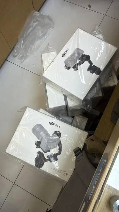Dji RS 4 with Warranty