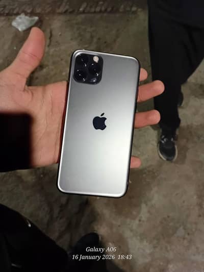 I PHONE 11 PRO FOR SALE