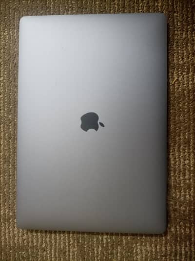 Mac book Pro 2019 15Inch