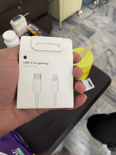 Iphone lightning cable (original) 100%