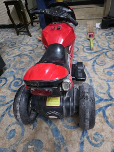 kids bike in excellent condition