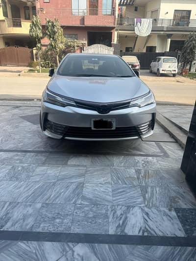 Toyota Altis grande CVTI 1.8