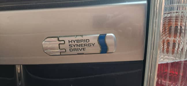 Toyota Prius PHV + Hybrid 1.8
