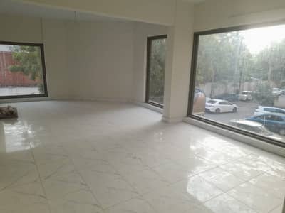 Mazinen office for rent 750 sq zamzama commercial dha phase 5 Karachi