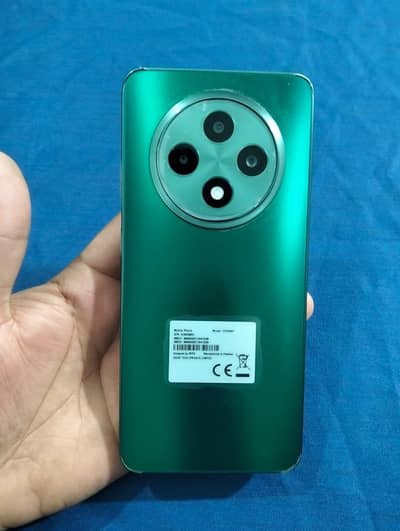 Oppo Reno 12 F Ok Phone hai