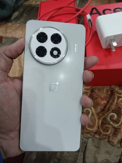 one plus 13 R one sim used only 10/10