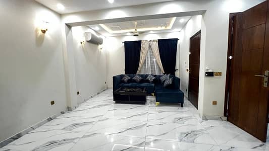 beautiful 5 marla fully furnished house for rent