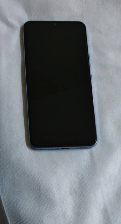 vivo v23e with box 8+4/256 Condition 10/10