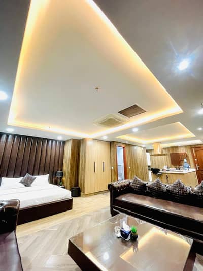 Studio Apartment Gold Crest Mall