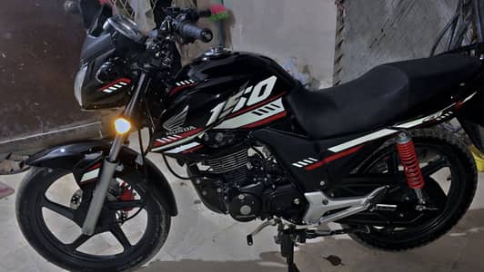 Honda CB 150CC Model 2025