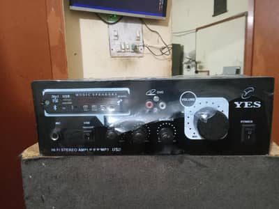 Amplifier for sale in very good condition and very low cost