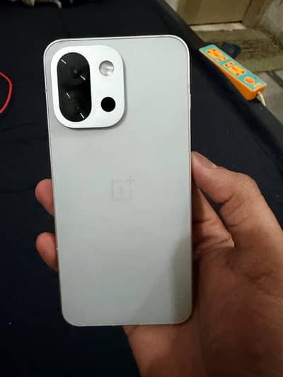 OnePlus 13t 12gb ram 256gb rom original 80watt charger