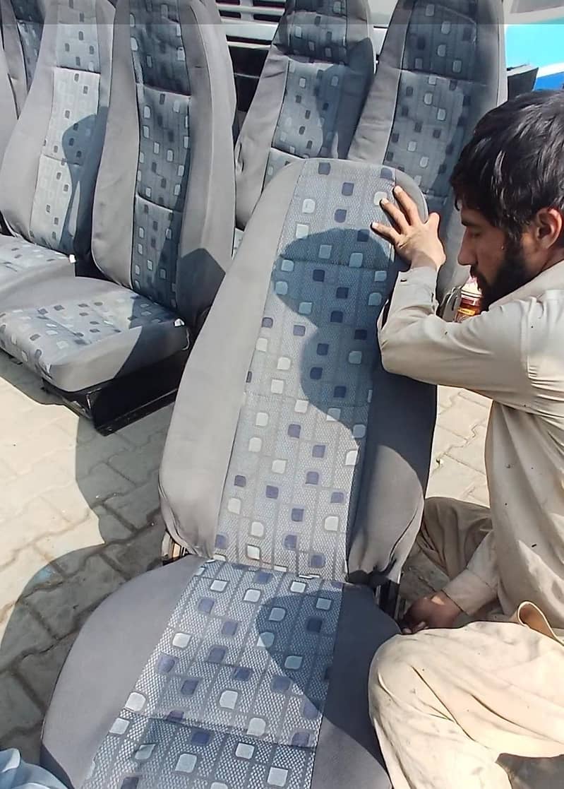 coaster seats 4
