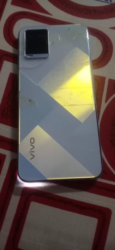 vivo y21