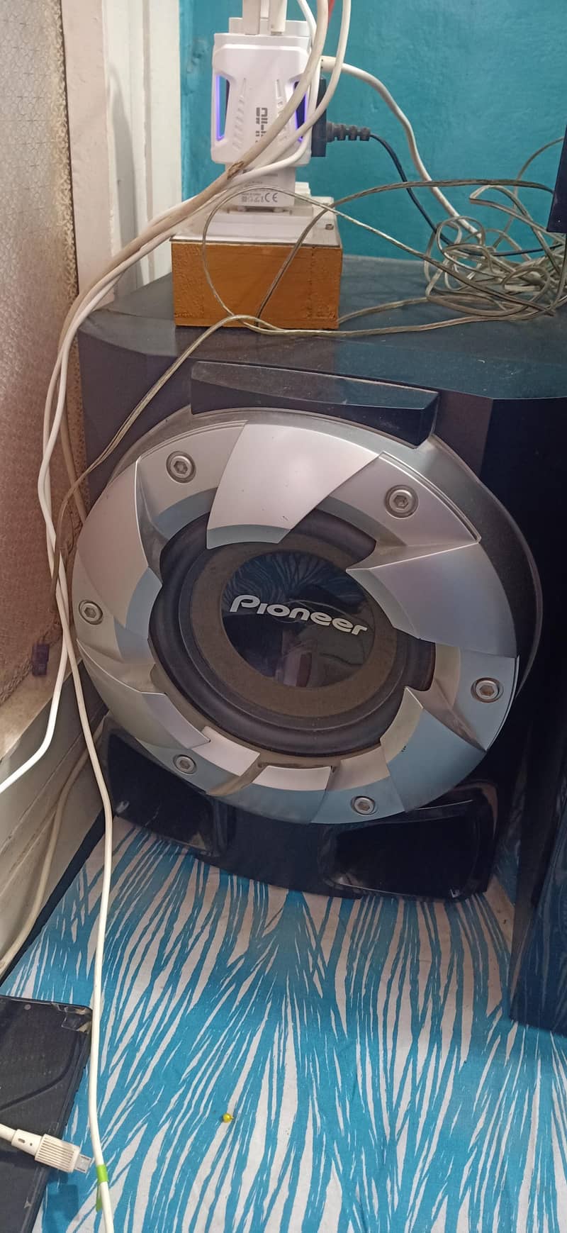 10000 4