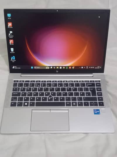 HP elitebook 840 G8 (11th Gen,i5)