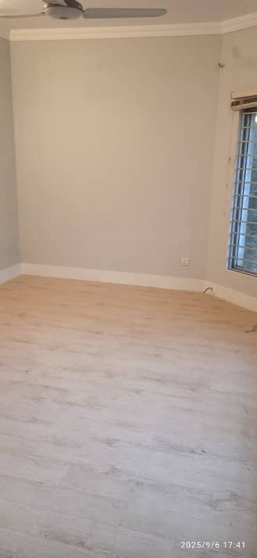 1410 SQFEET OLD DEMALISH ABLE HOUSE 2 SIDE OPEN 50 FEET ROAD SHOPS OR HALL BI BAN SAKTAY HN 100% INVESTMENT OPTION